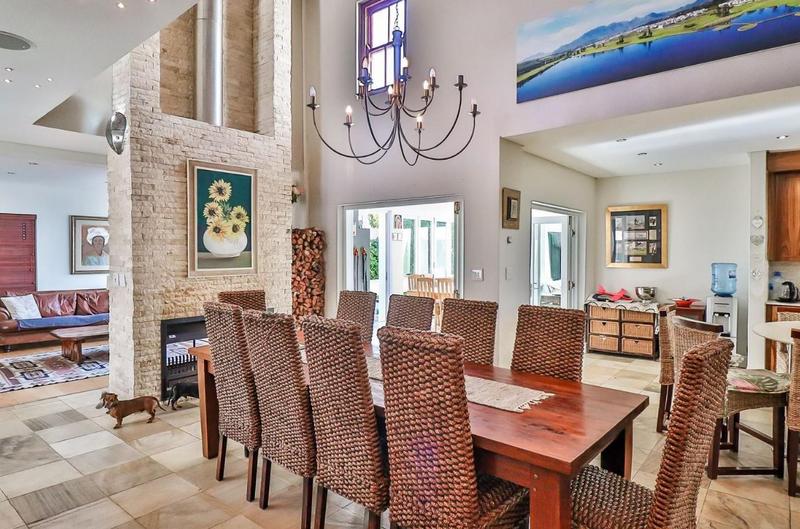 5 Bedroom Property for Sale in Stellenbosch Central Western Cape